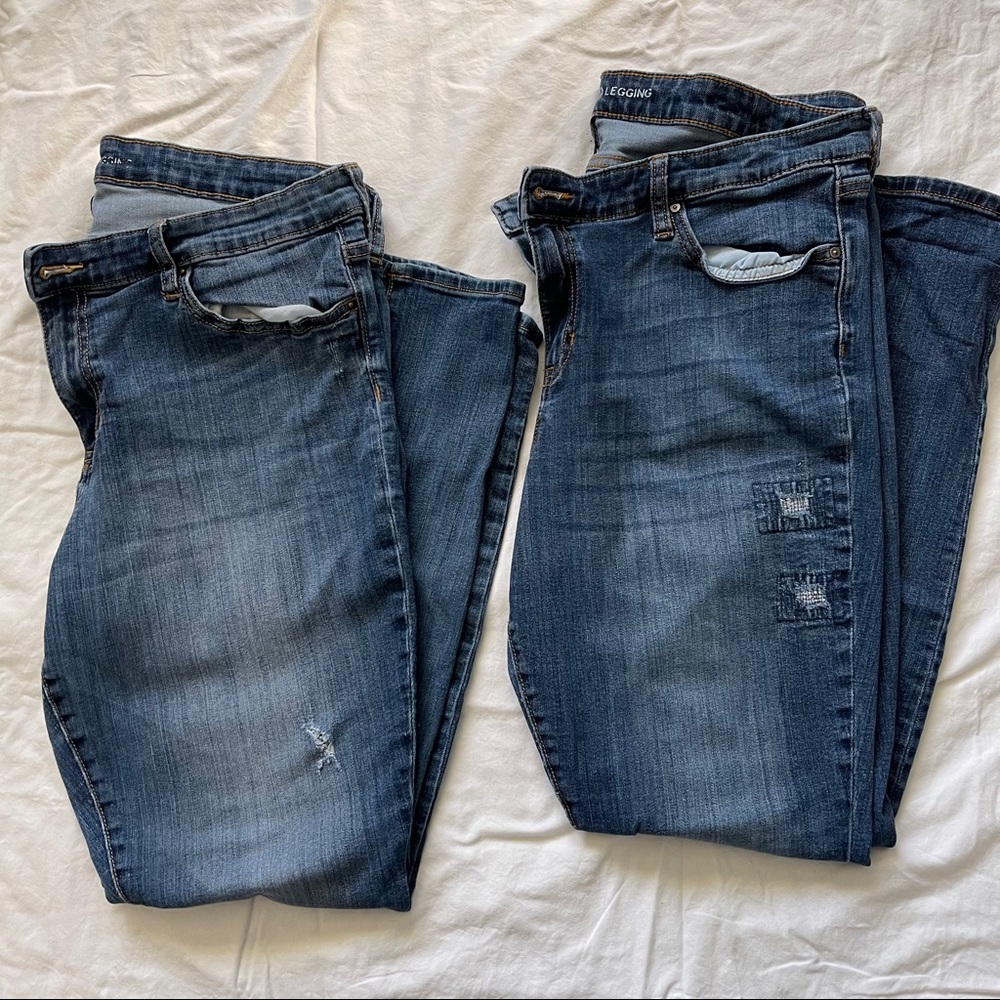 Gap distressed legging jeans